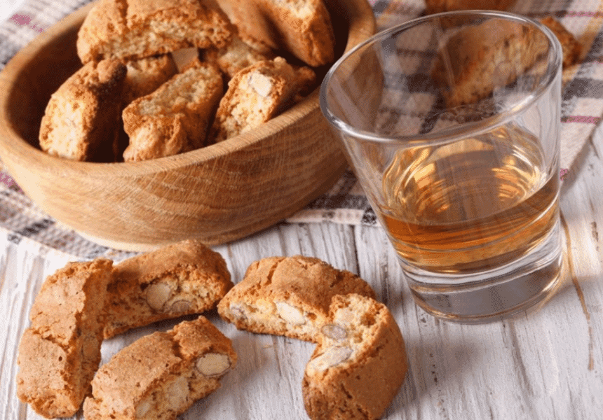 Cantuccini e Vin Santo un classico Toscano